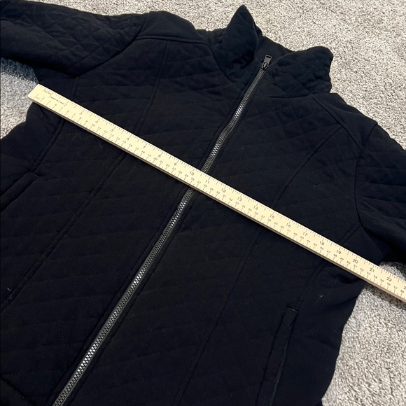 The North Face Quilted Jacket – Women’s XL - Picture 15 of 16